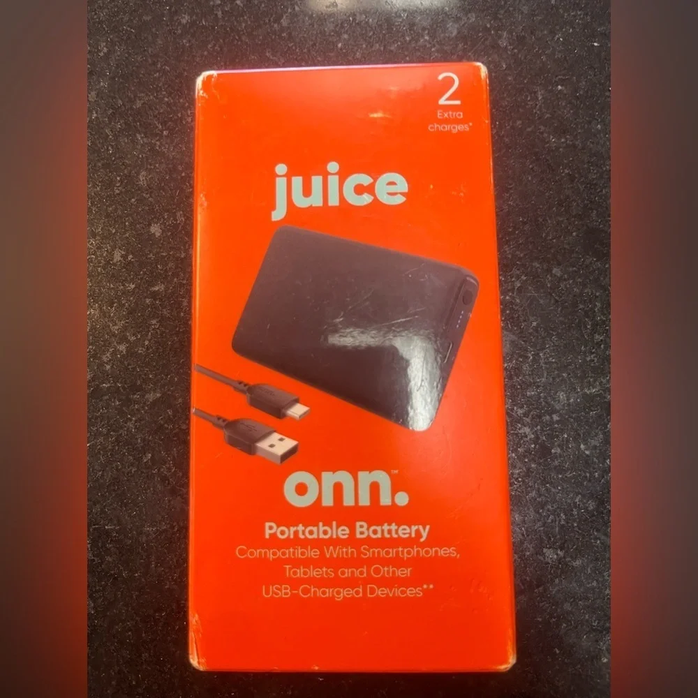 onn. 8000mAh Black Portable Battery, Power Bank with USB A to C Charging Cable